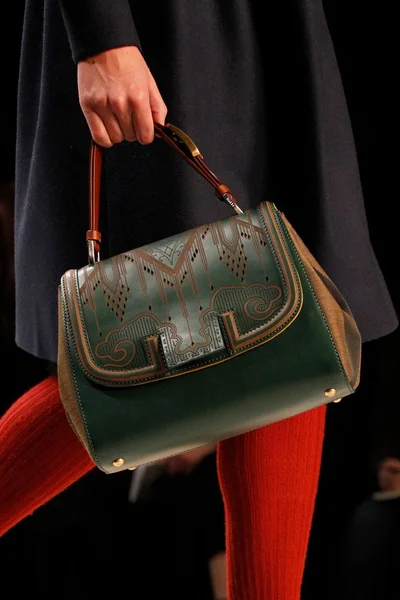 Look 39